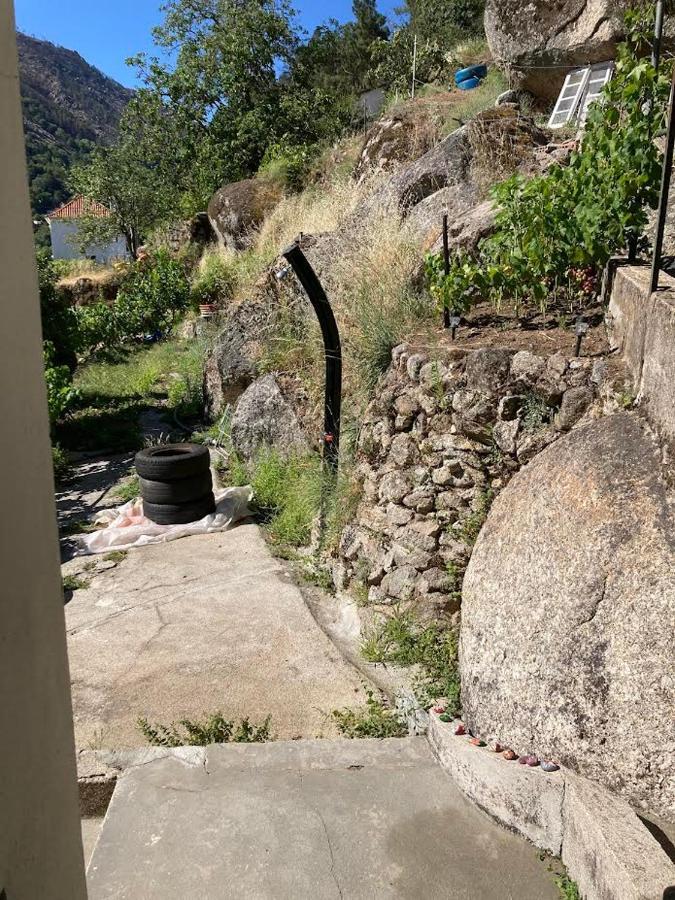 A Casa Da Rapariga De Cabelo Azul Lejlighed Manteigas Eksteriør billede